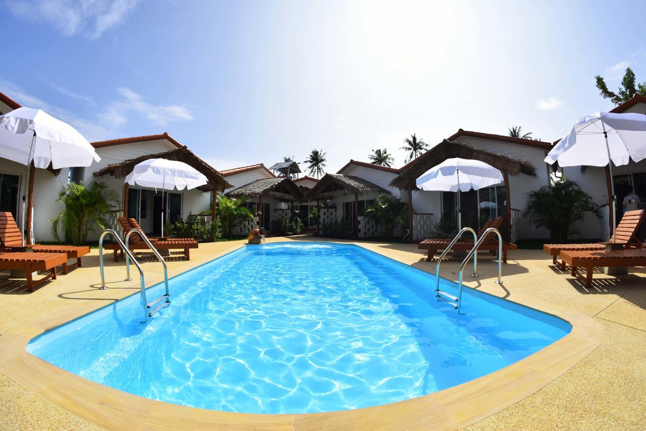 Vivi Bungalows Resort Nai Harn Eksteriør bilde