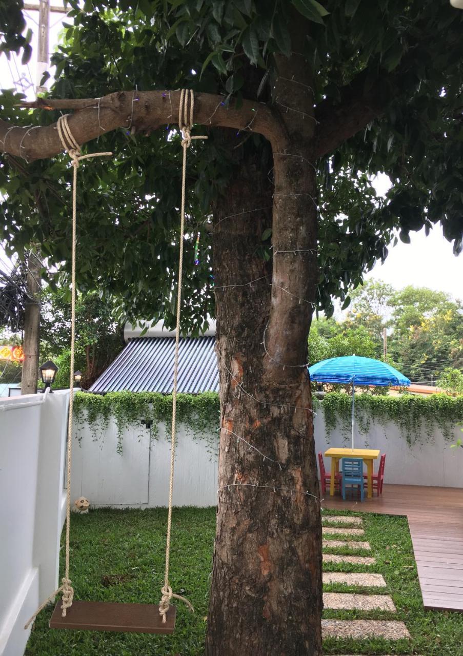 Vivi Bungalows Resort Nai Harn Eksteriør bilde